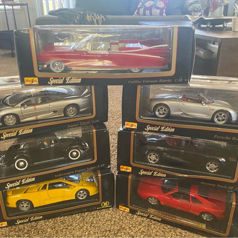 Die Cast collector cars